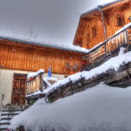 petite maison à Huez Extérieur photo